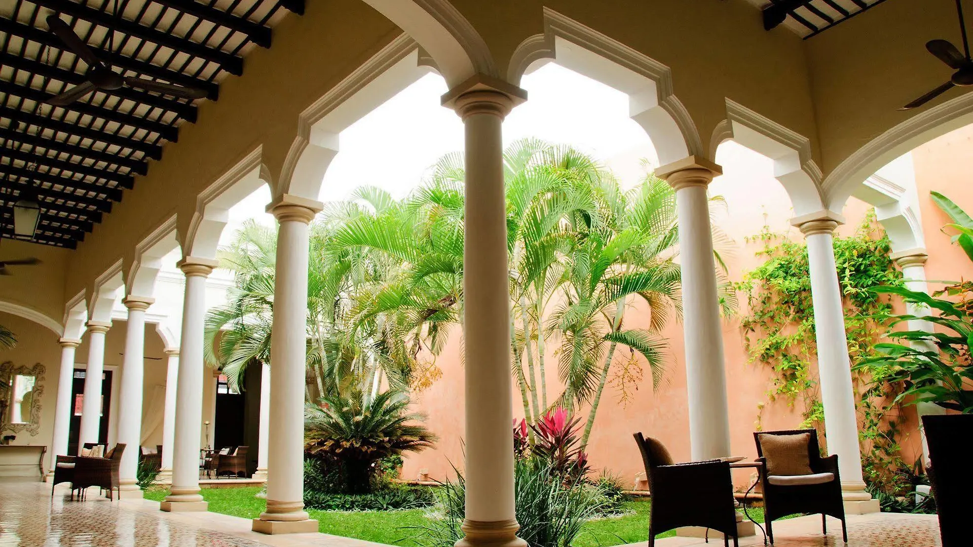 ***  Decu Downtown Hotel Merida Mexico